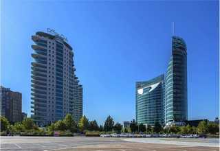 盘县两河新区度假山庄大闸蟹位置